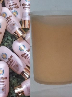 Saffron Instant Glow Light Saffron Face Wash - Color Code: White