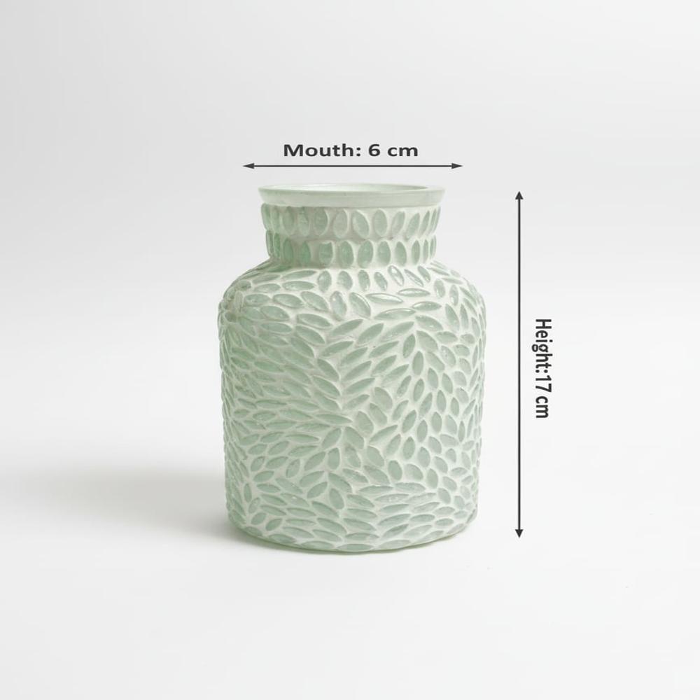 Table Top Flower Vase - Color: White