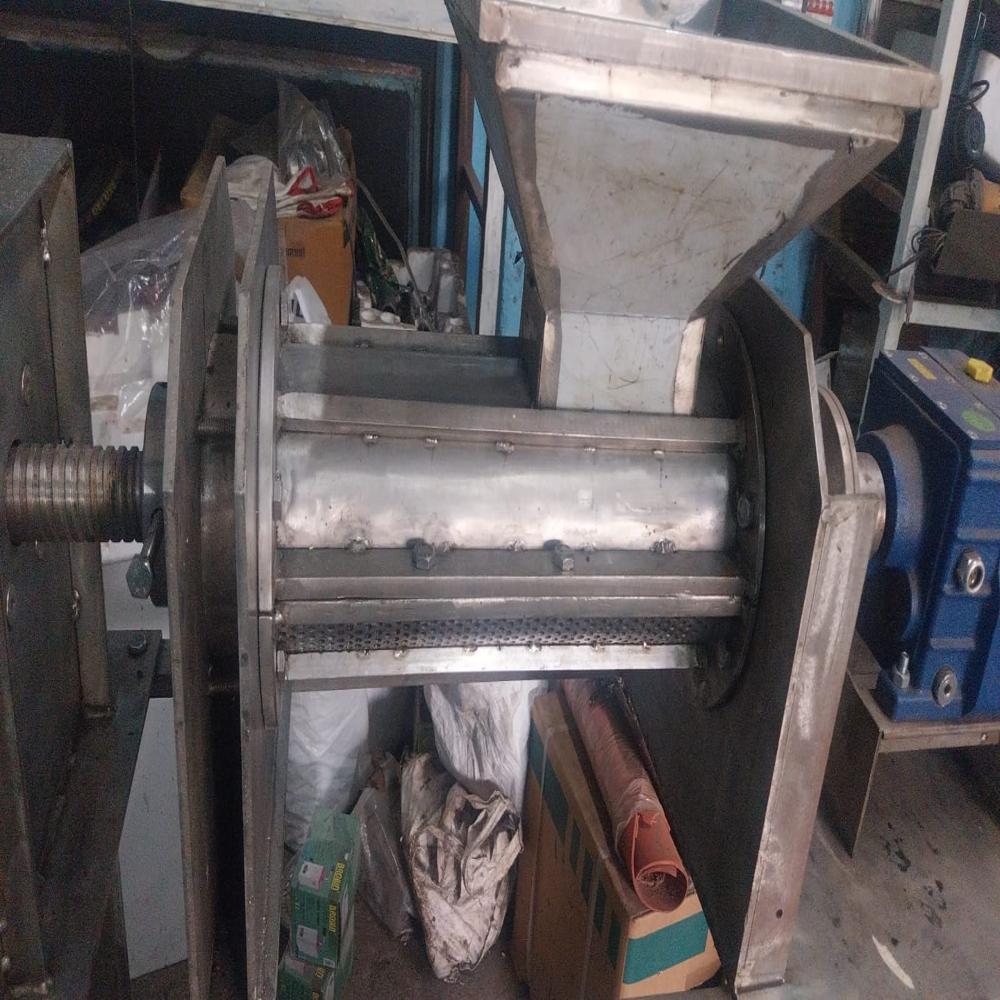 Mariya Cutting Machine - Application: Small Scale Industry