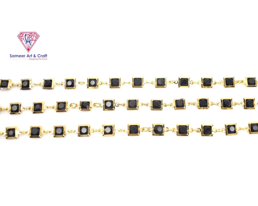 Brass With Gold Plated Fashion Bezel Chain Square Shape