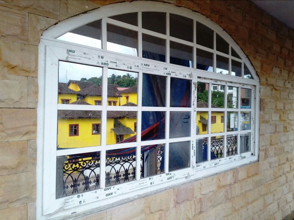 Balcony Window Grid Style