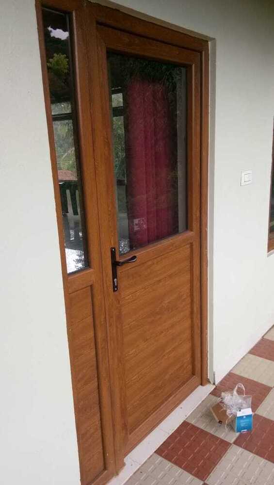 Side Fixed Half Glass Half Panel Main Door