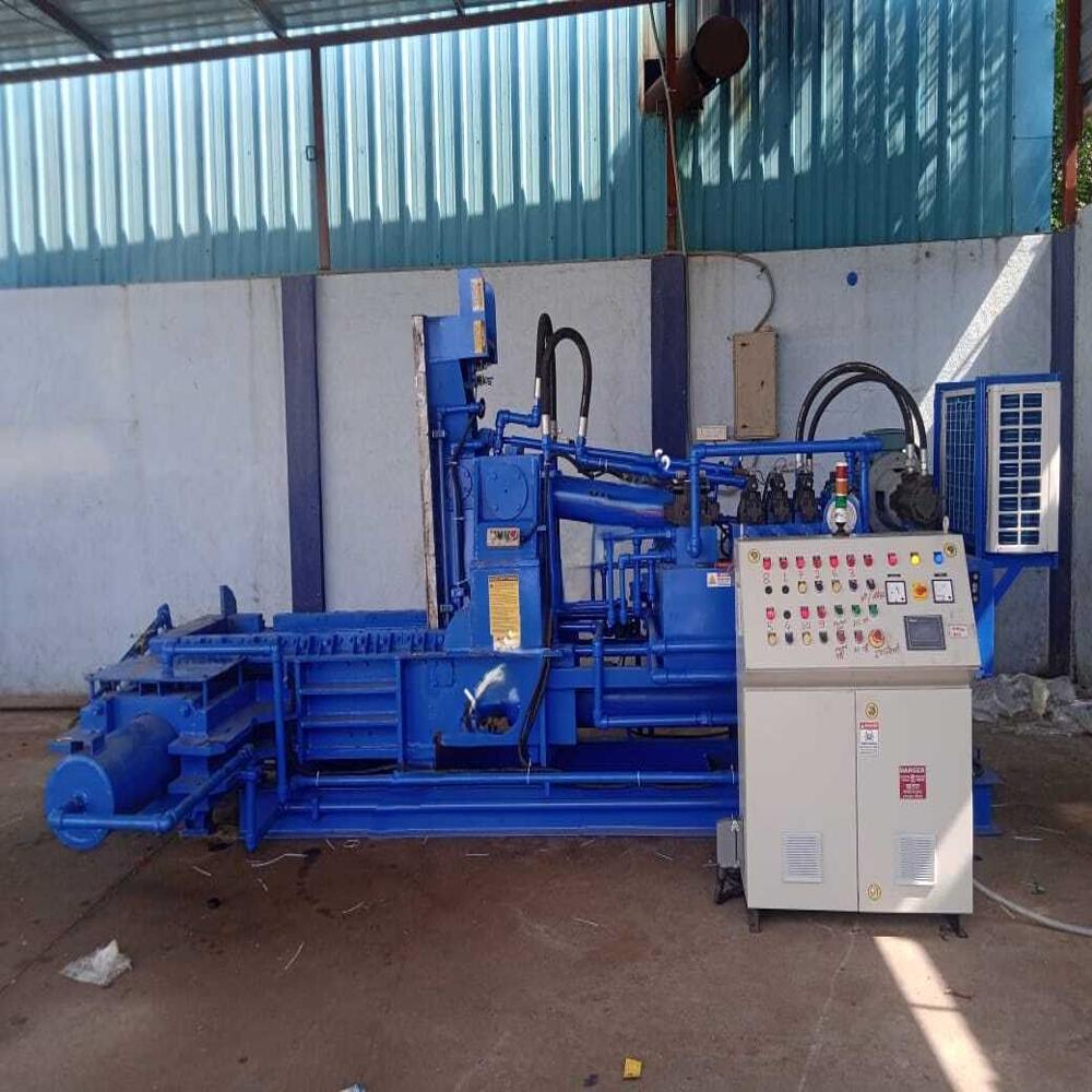 Hydraulic Horizontal Baling Machine