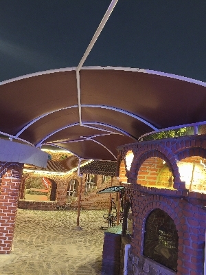 Tensile structure