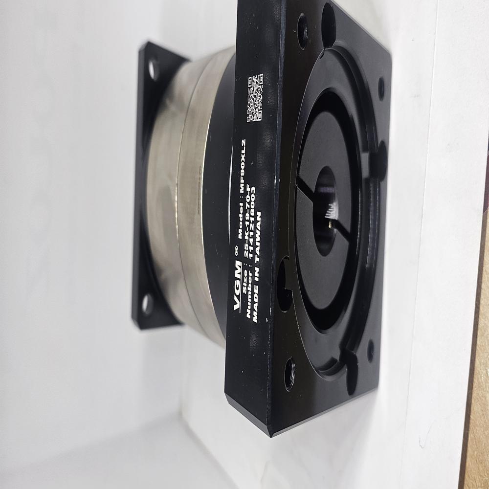 Planetary Servo Gearhead - Color: Black