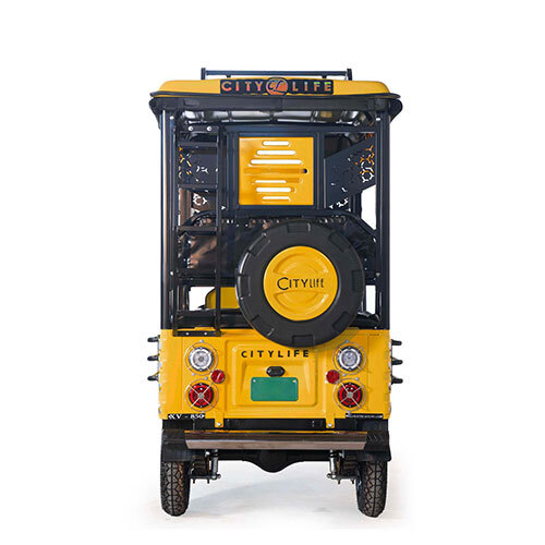 XV -850 Passenger E-Rickshaw In Lead Acid Batteries