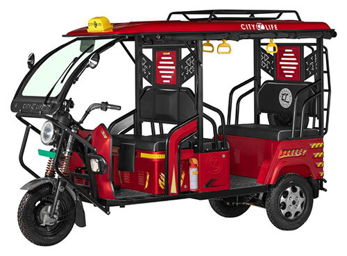 XV -850 Passenger E-Rickshaw In Lead Acid Batteries