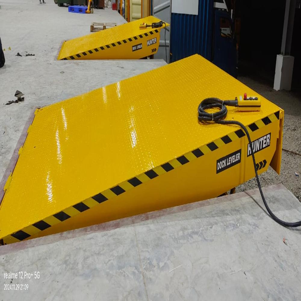 RB-115 Hydraulic Dock Leveller