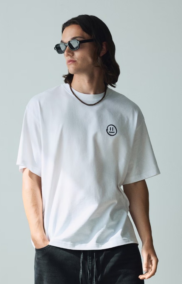 M11433 H&M Mens Printed Boxy Fit White T-Shirts