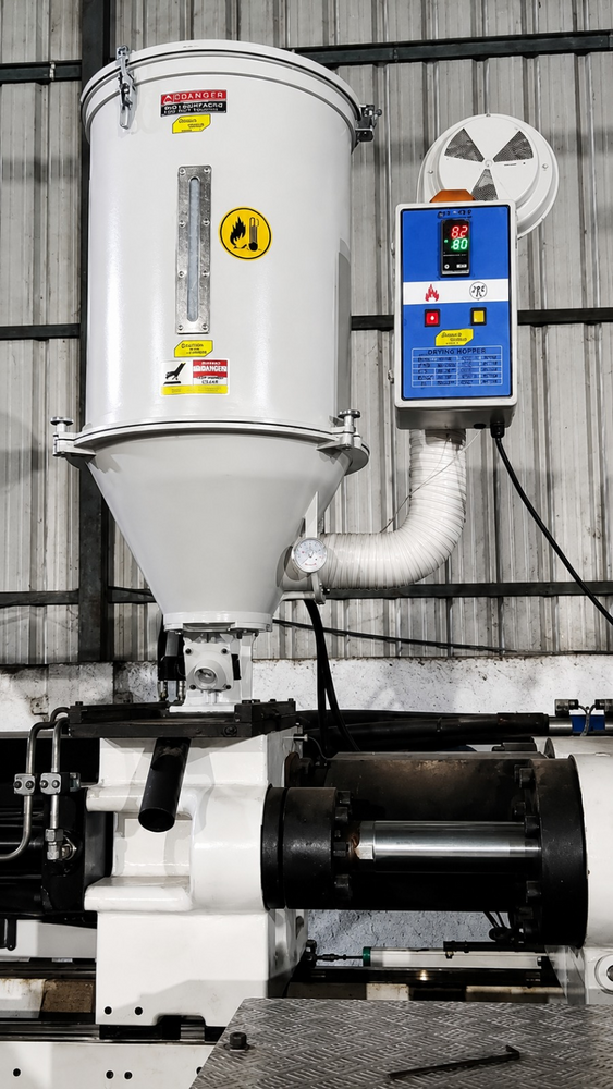 Hot Air Dryer - Color: White