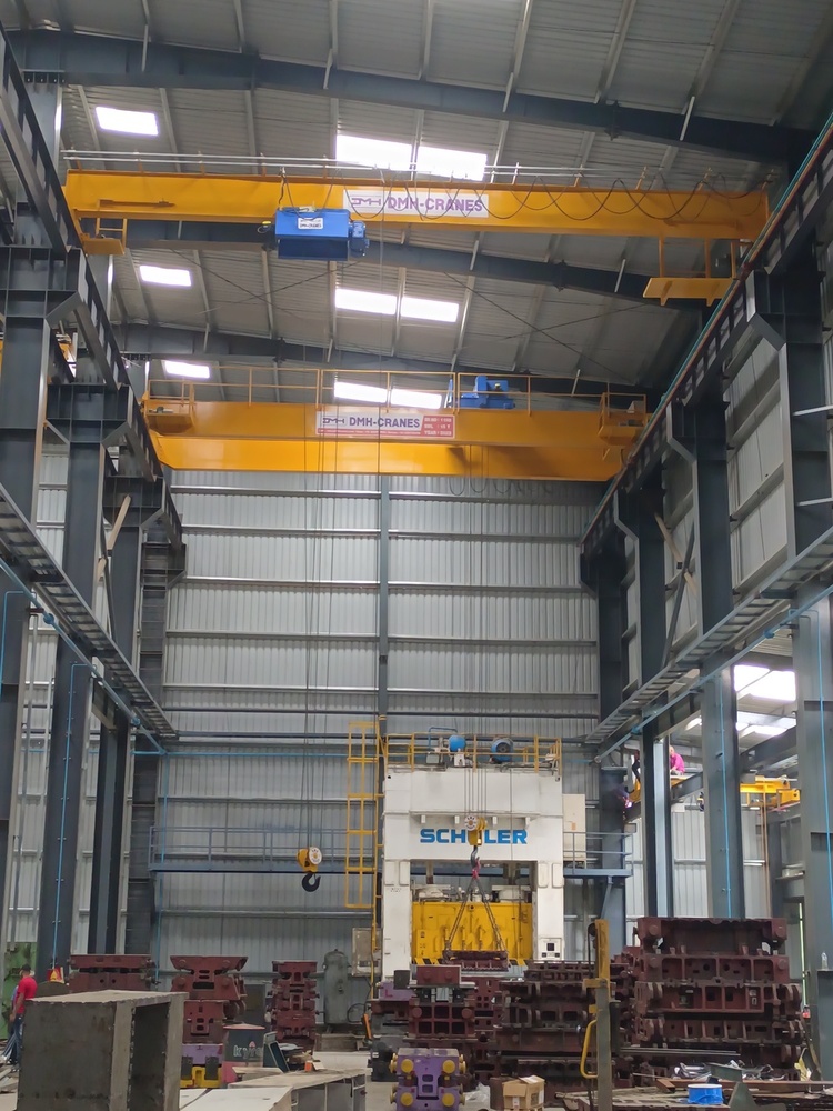 Double Girder EOT Crane