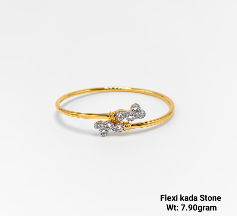 22KT New Design Gold Flexi Kada Stone