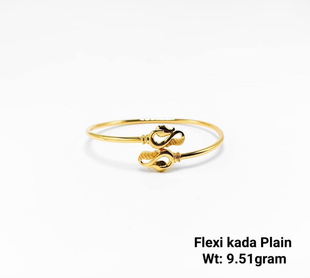 22KT New Design Gold Flexi Kada Plain