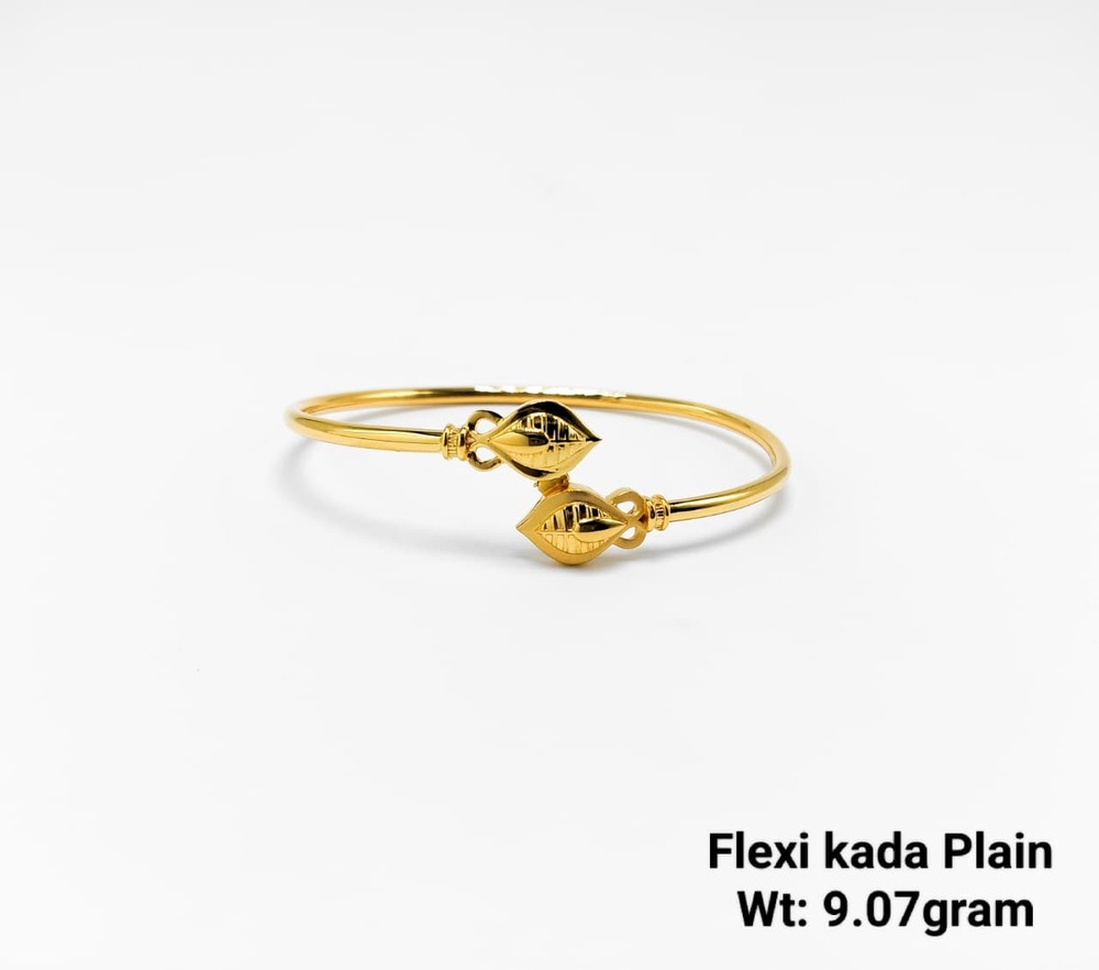 22KT New Design Gold Flexi Kada Plain