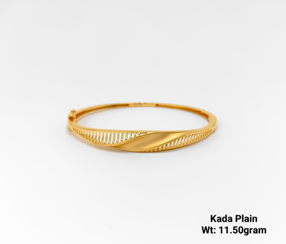 22KT New Design Gold Kada Plain