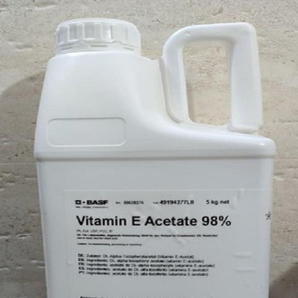 Vitamin E Acetate 98 % API