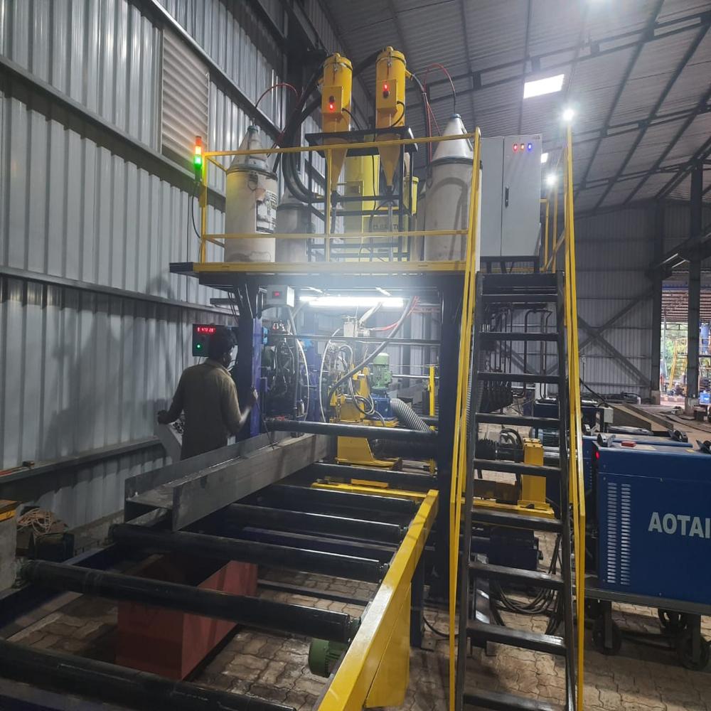 Ptw Beam Welding Machine - 220v Electric, Semi-automatic | High Efficiency, Air Cooling System, Industrial Use