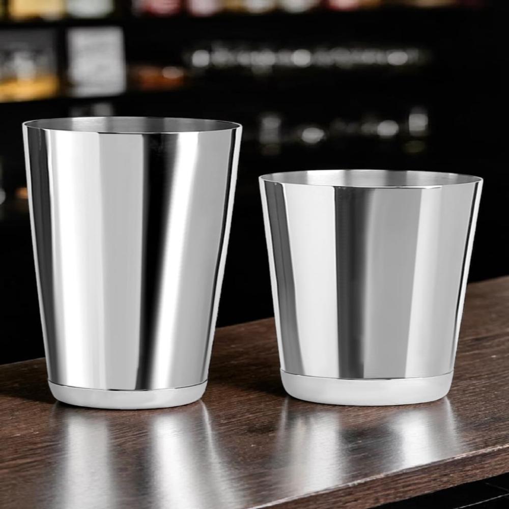 Bar Shaker And Malt Glass - Color: Silver