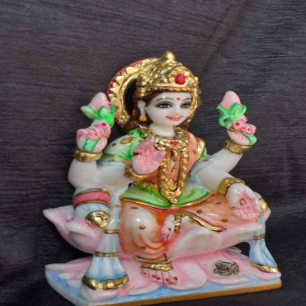 marble laxmi ji moorti