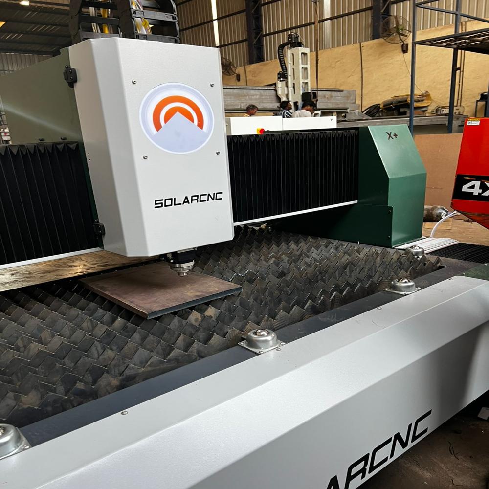 Laser Cutting Machine - Color: White