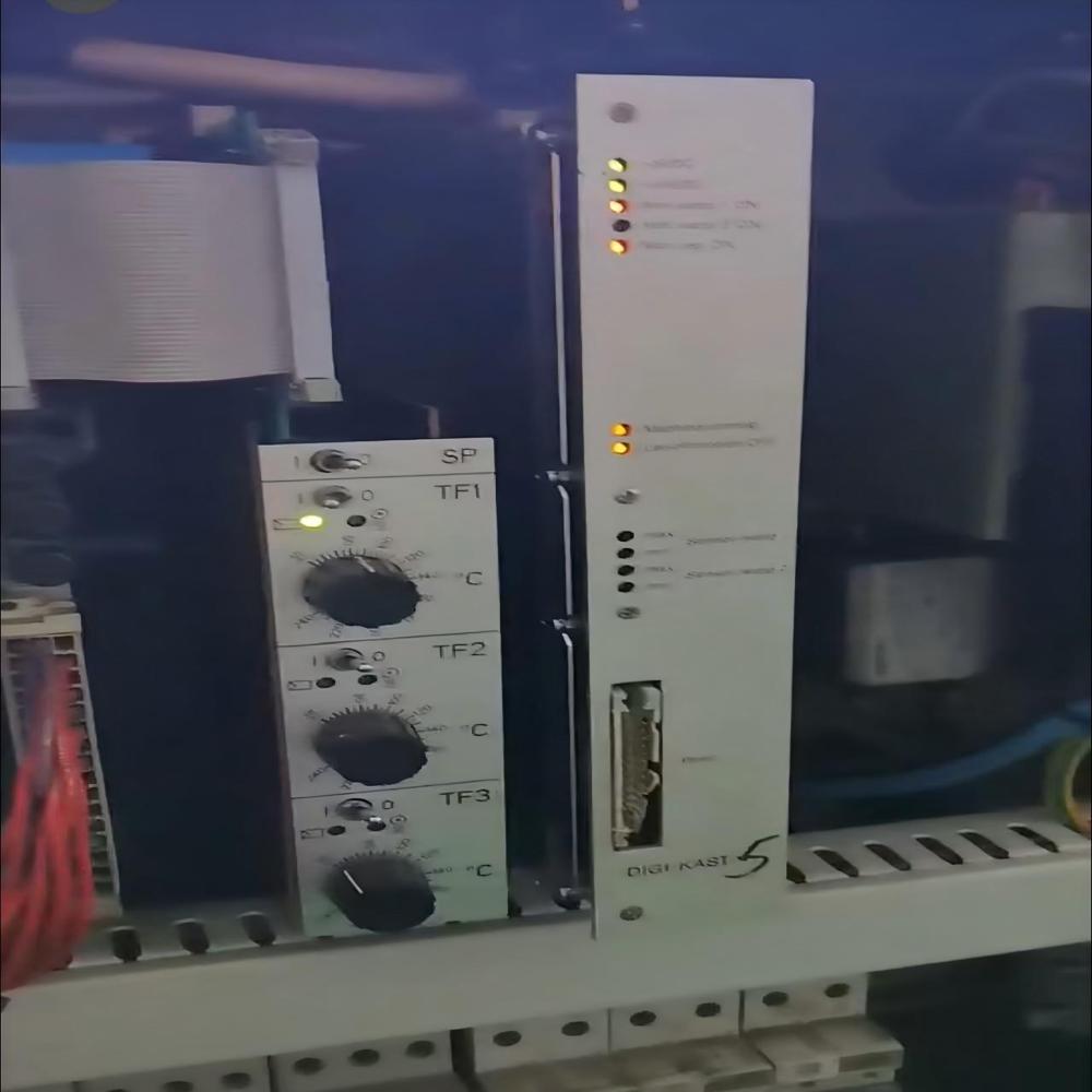 30 sets Muller label loom