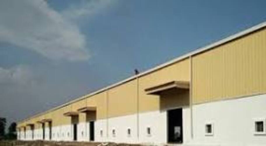 Peb Structure - Roof Material: Steel