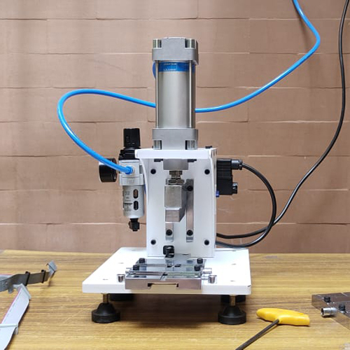 1.27 Pitch Crimping Machine