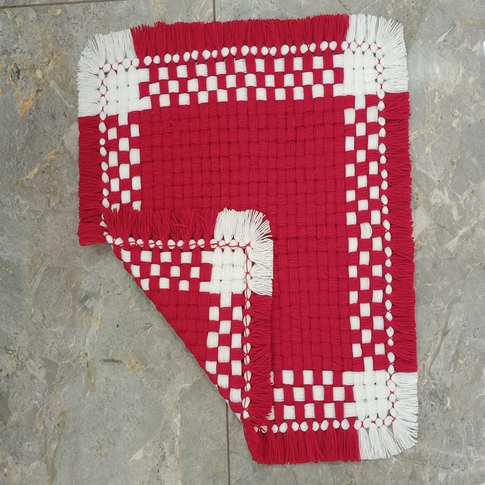 plain red with white border woolen cover / prayer mat / asan