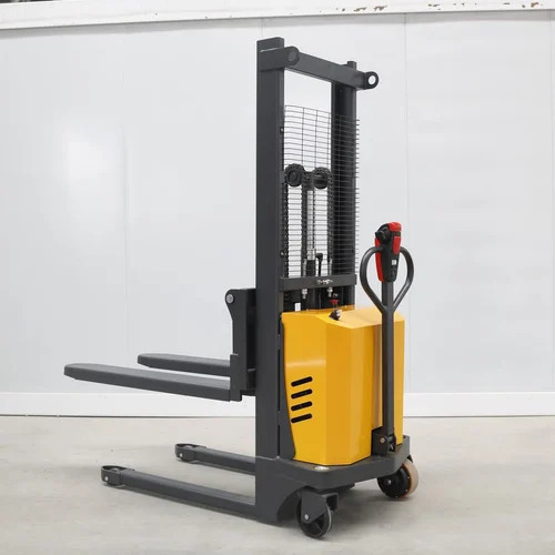 Battery Operated Hydraulic Stacker