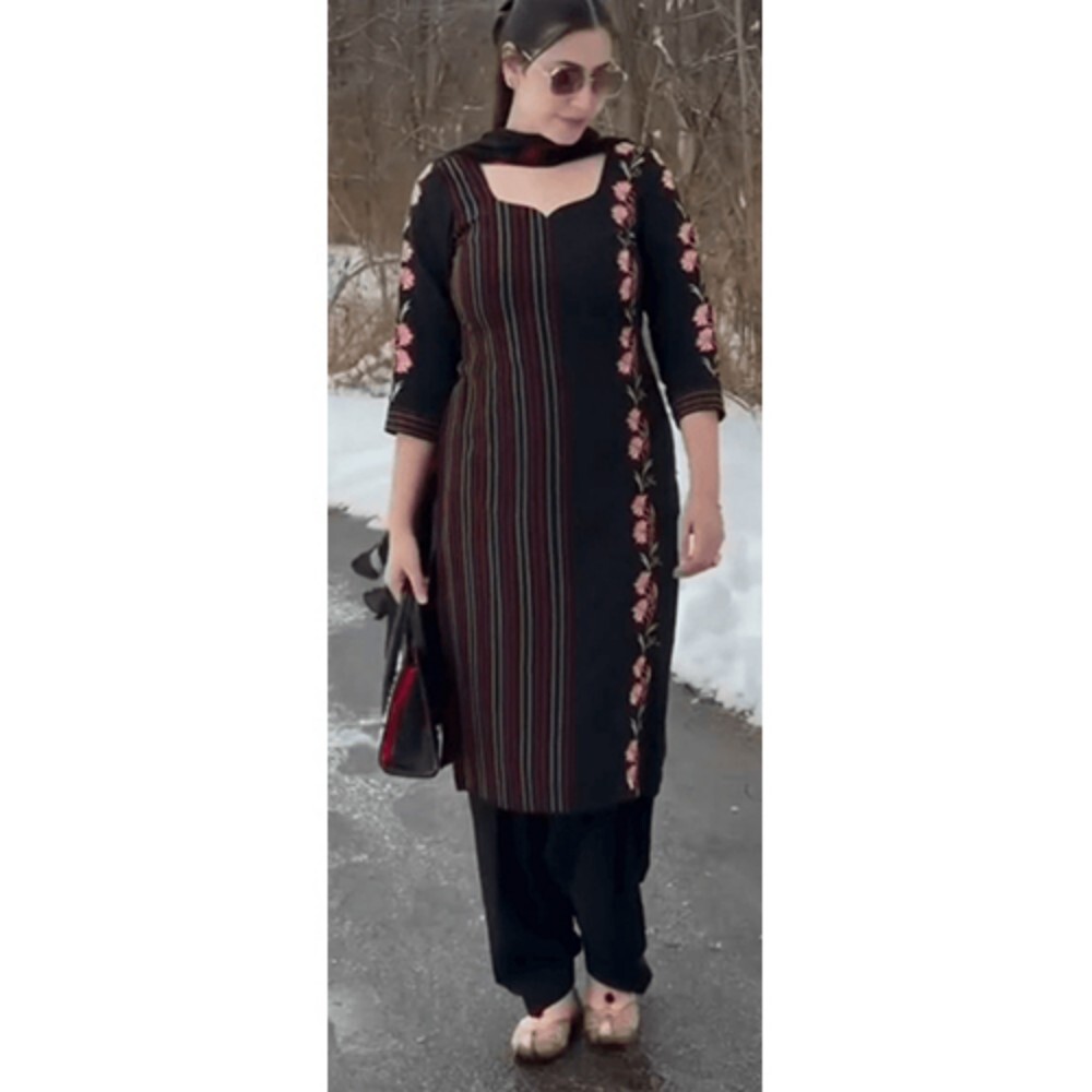Ladies Unstitched Suit