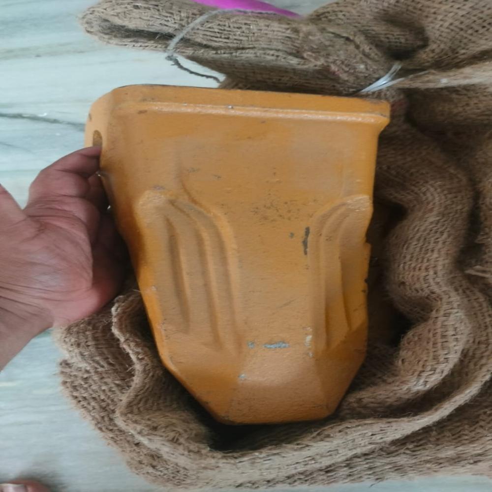 PC 200 Excavator Tooth Points