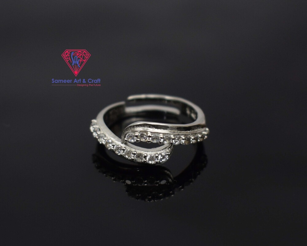 Cubic Zircon Stones Adjustable Ring In 925 Sterling Silver Round Shape