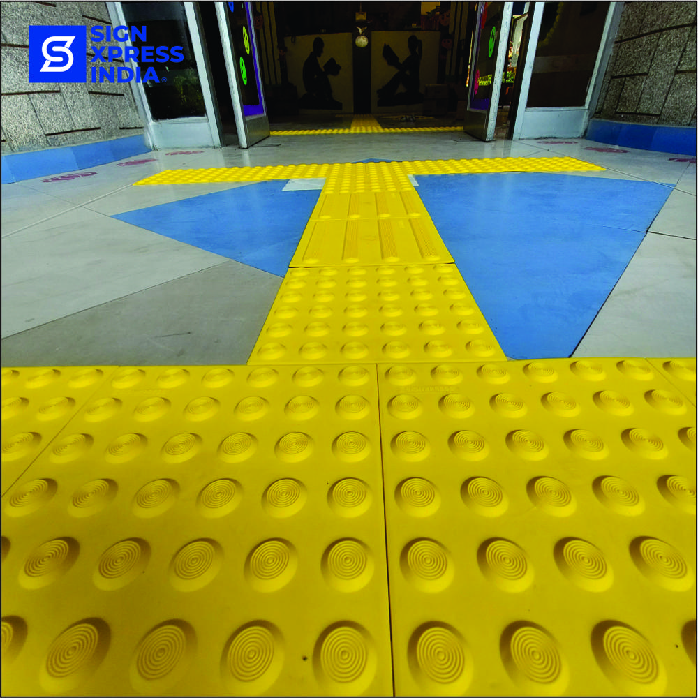 Pvc Tactile Tile Plain 003 - Color: Yellows / Golds
