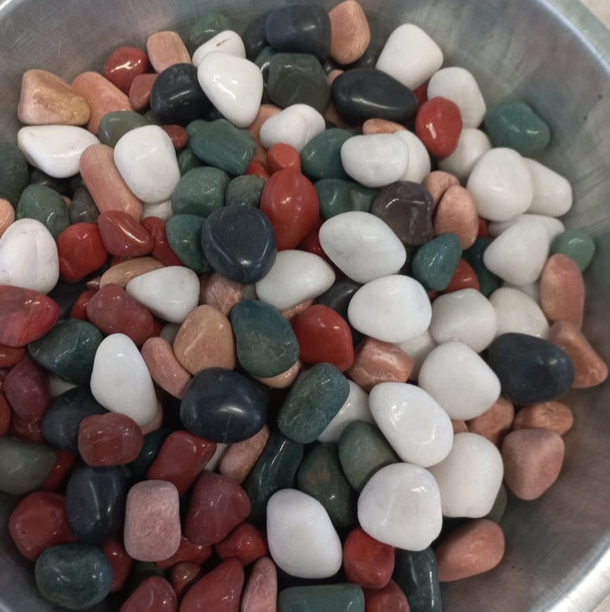 Natural Polished Mix Agate Pebble Stones for Garden Landscaping and Pebble Mosaic
