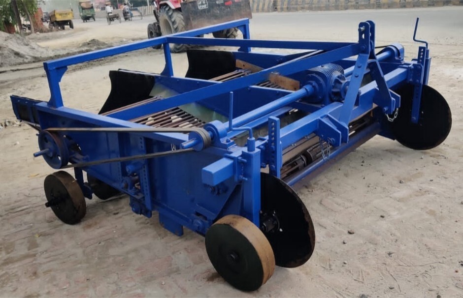 Onion Harvester - Features: Good Qulaity