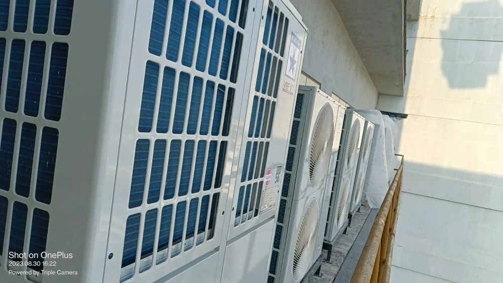Commercial Vrv System - Color: White