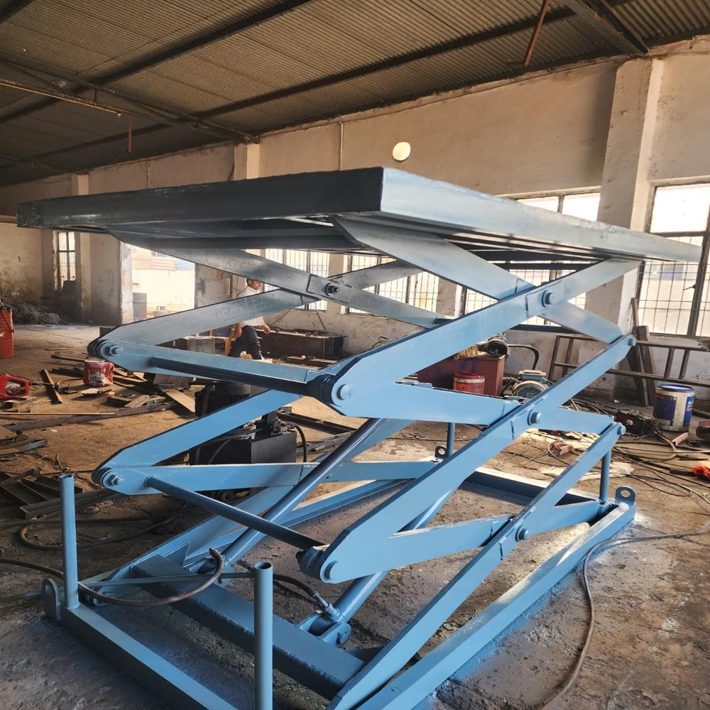 ELECTRICAL SCISSOR LIFT