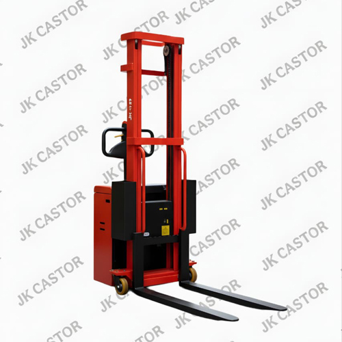 Self Proppiled Stacker - Color: Red And Black
