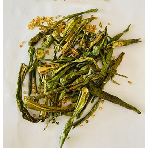 Dried Green Chilly Flakes