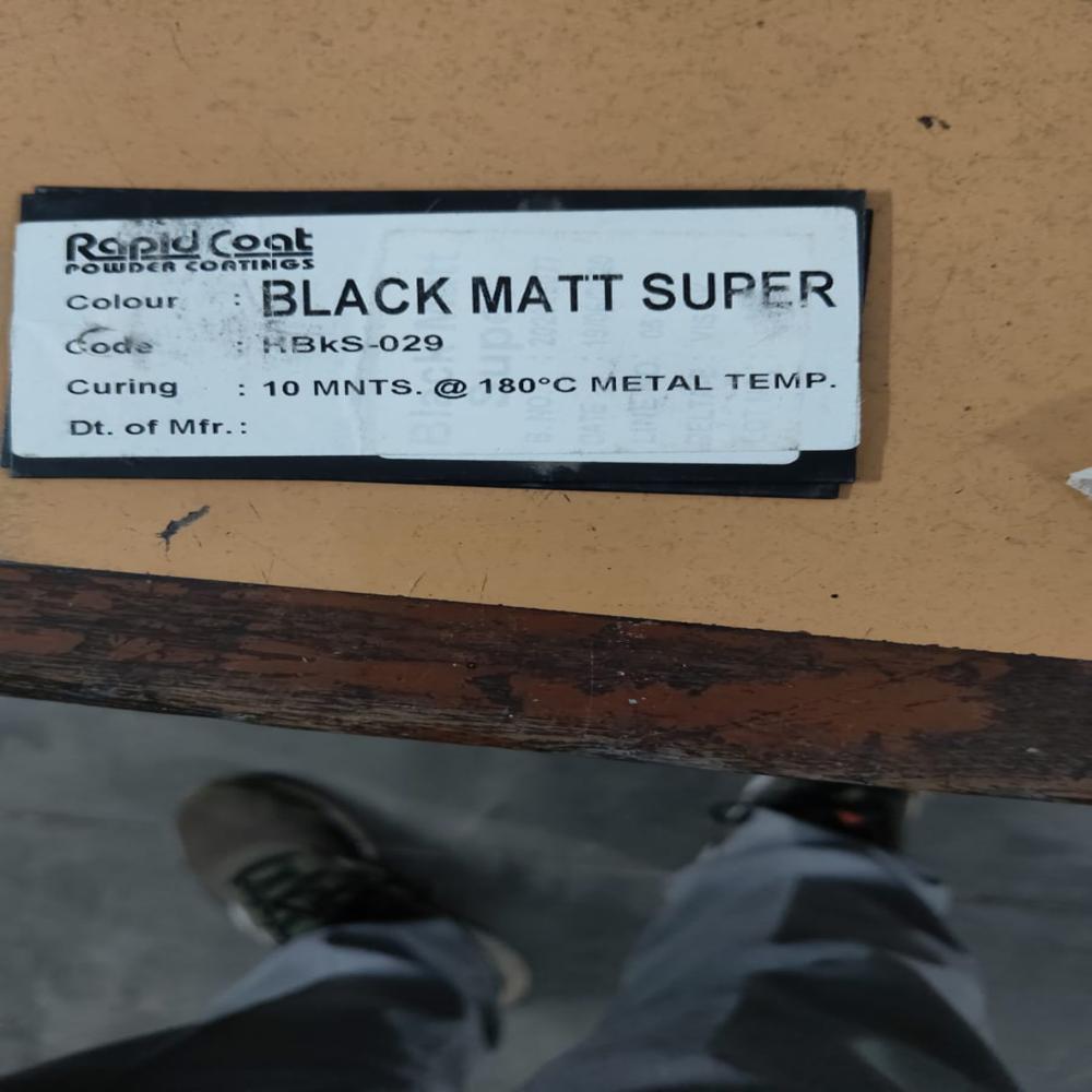 BLACK MATT SUPER