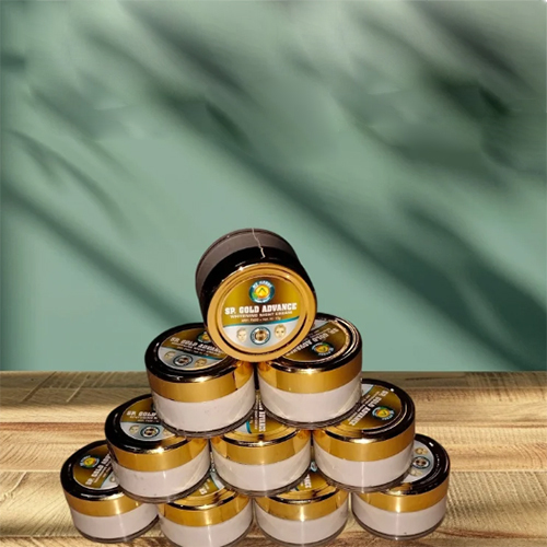 Skin Lightening Cream - Characteristics: 100% Herbal