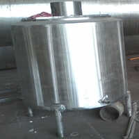 500ltrs Jacketed Storage Tanks - Color: Silver