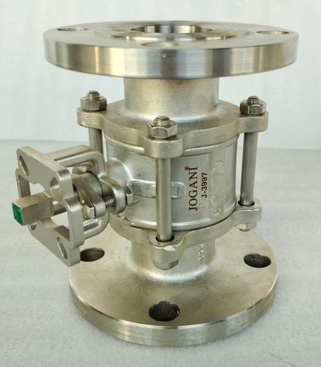 Three Pc Design Ball Valve - Application: Water