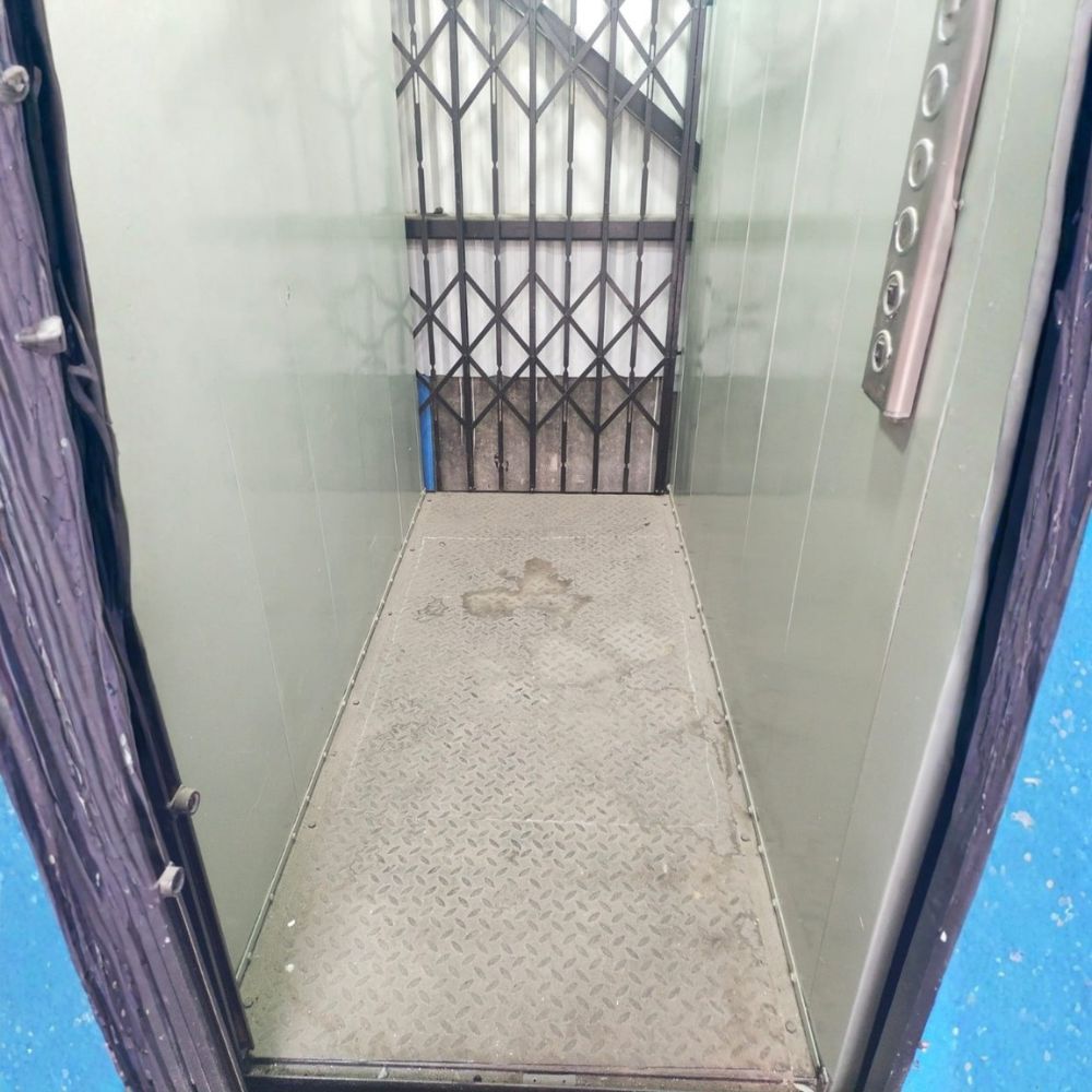 Elevator Lift - Capacity: 500 Kg