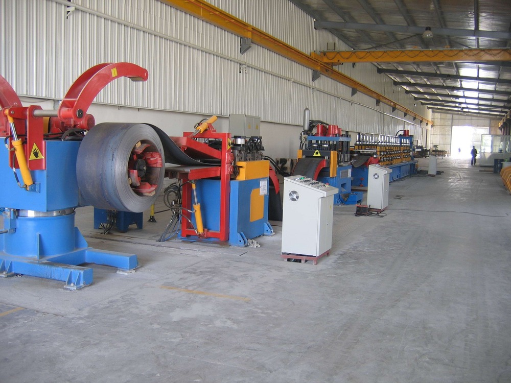 Model Rf300 Highway Two-Wave Cold Bending Forming Automatic Production Line For Guardrail Use - Warranty: Yes