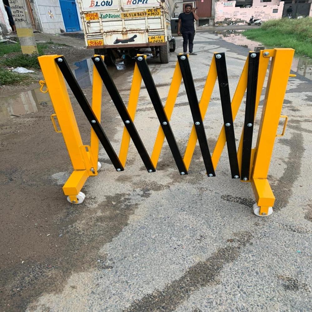 Fence Barrier With Water Filled