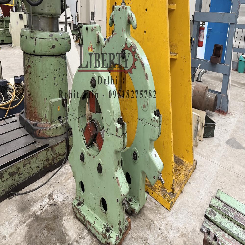 Skoda SR-1250 x 4000 mm Heavy Duty Lathe Machine