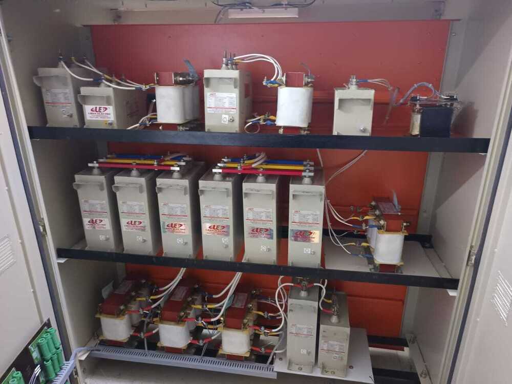 300 Kvar Thyristor Based Apfc Panel