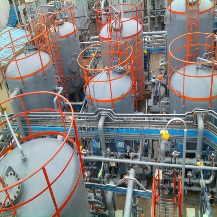 Automatic Industrial Dm Water Treatment Plant - Color: Grey