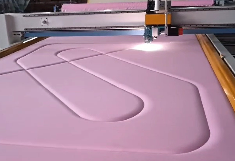 Single Needle Continuous Quilting Machine